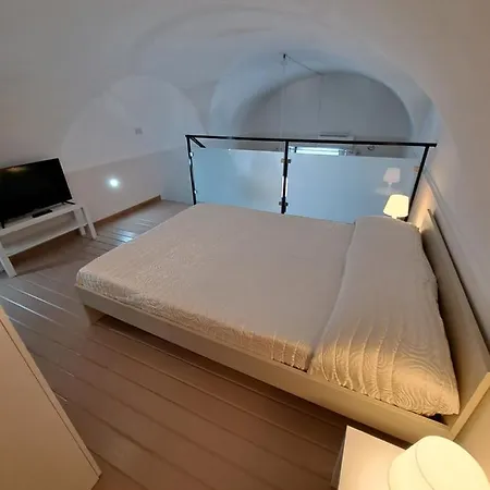 Privitera *